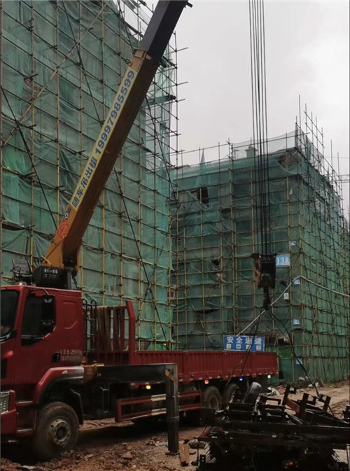 永州市“慢工细活”—— 吊车的 “微动控制” 技术